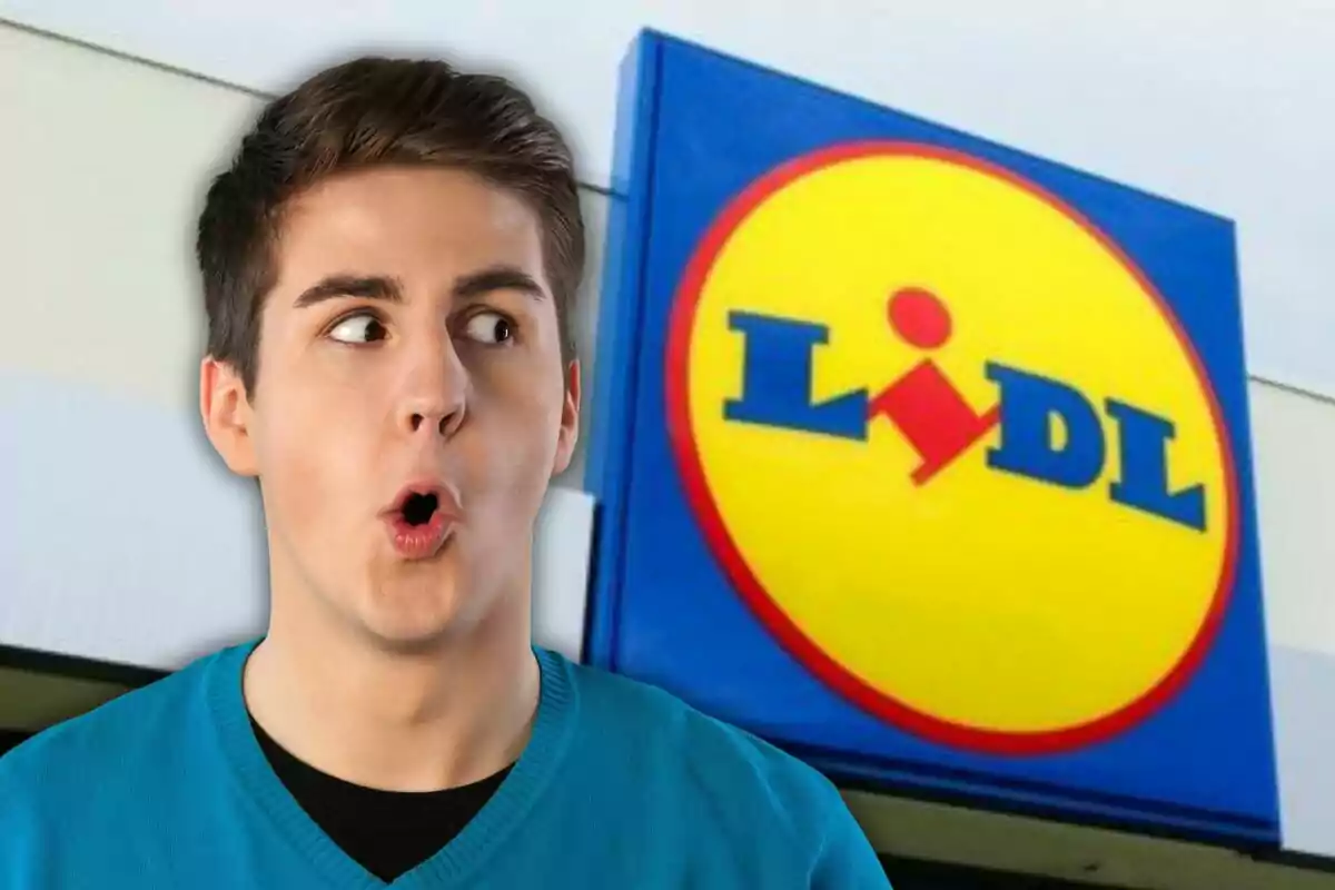 Un home amb expressió de sorpresa davant del logotip d'una botiga Lidl. Un home amb expressió de sorpresa davant del logotip d'una botiga Lidl.